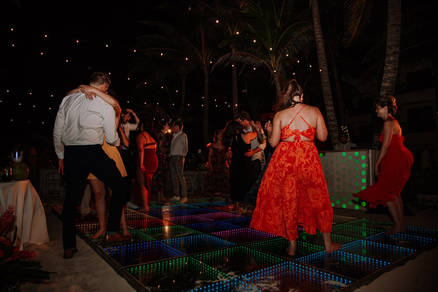 Fotografía de boda en Cancun por fotógrafo de bodas destino en México